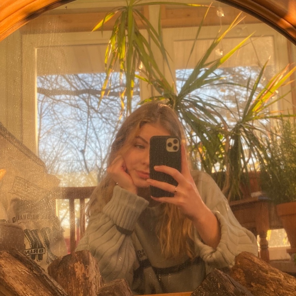 Meet your Posher, Addie